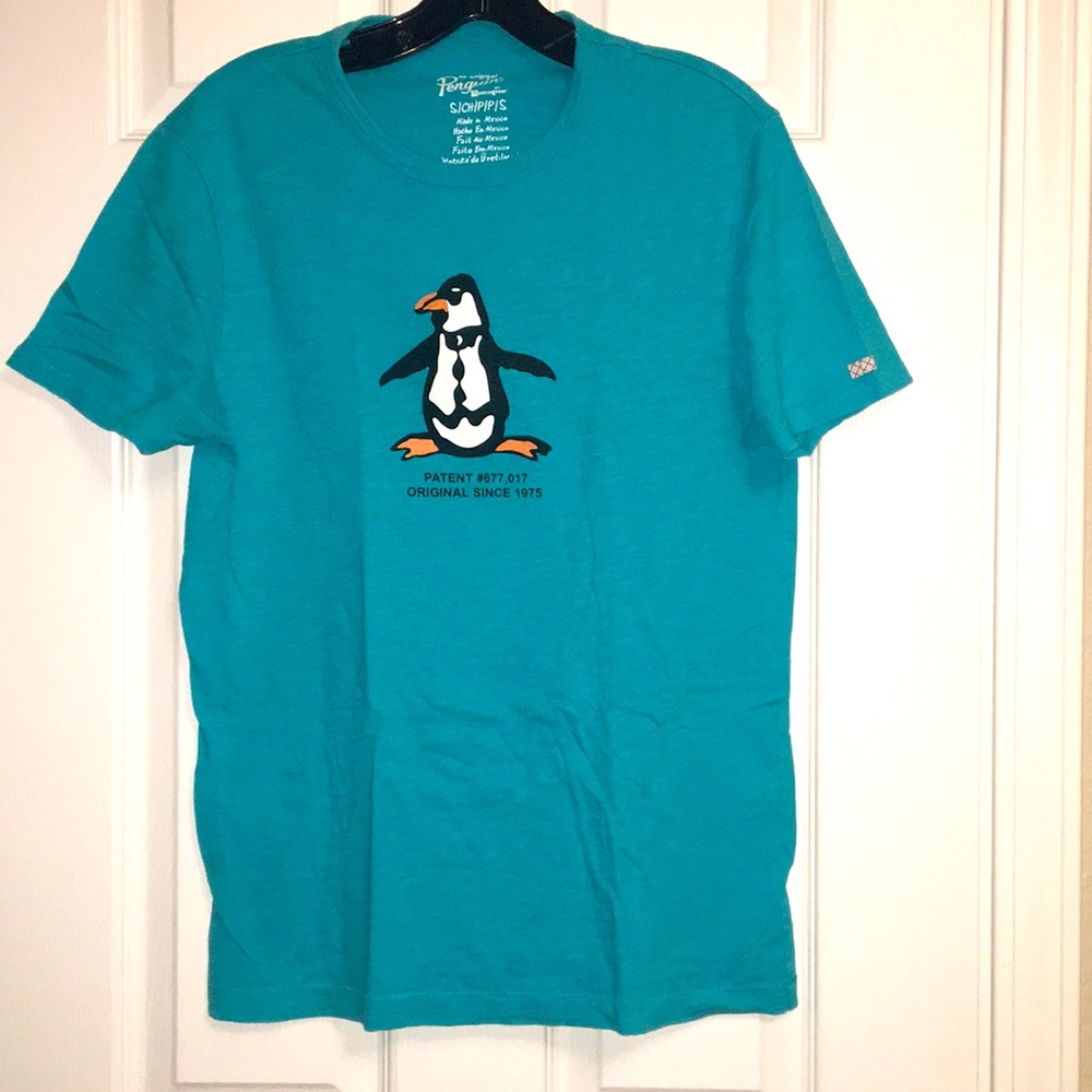 Penguin tee. EUC!!